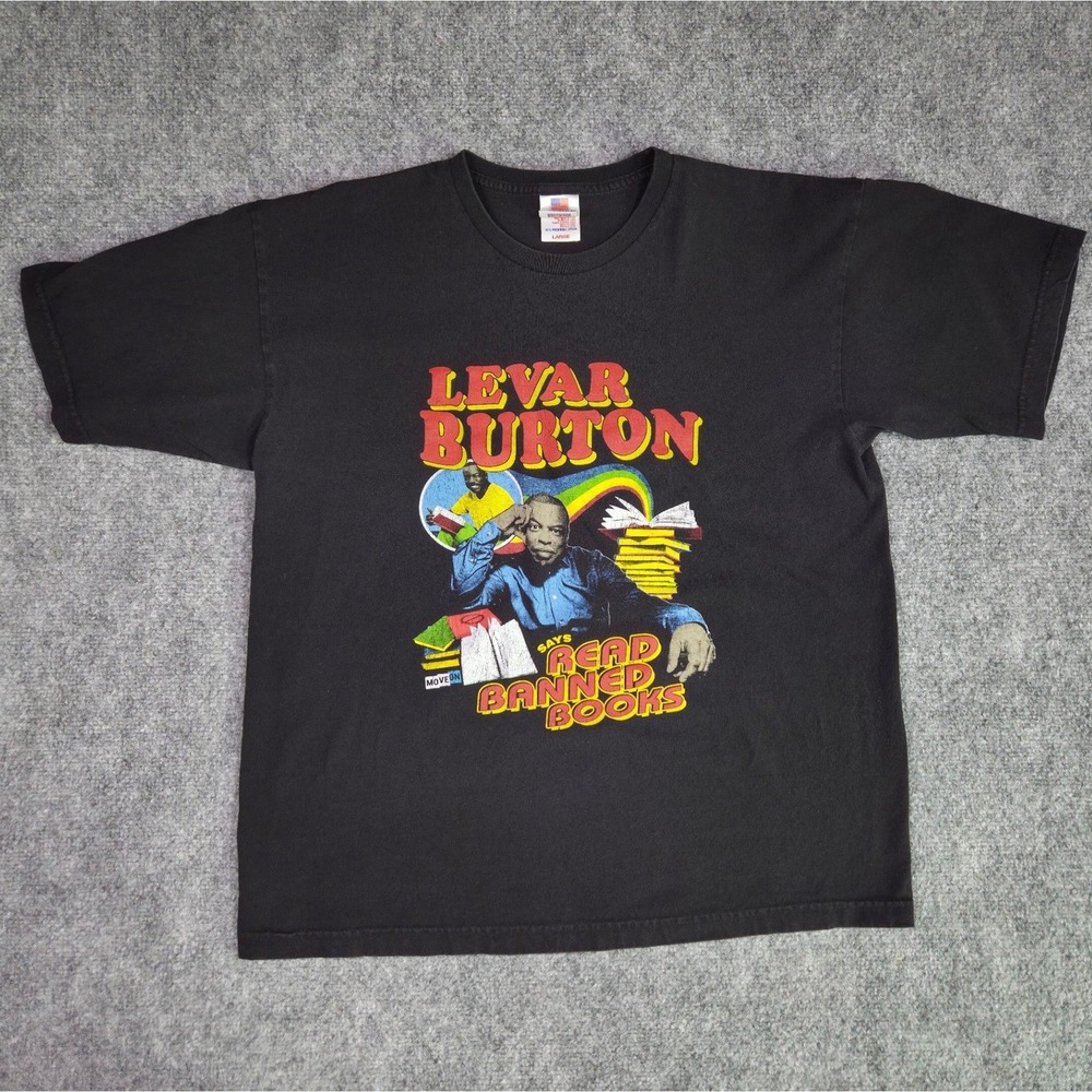Bayside LeVar Burton T-Shirt Mens Large Black Read Banned Books Graphic Tee